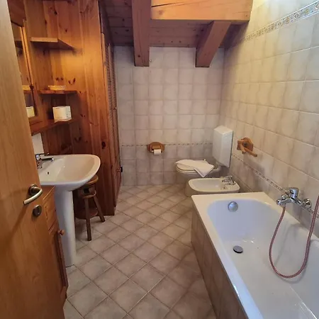 La Casa Di Paolino Con 3 Apartmán Auronzo di Cadore